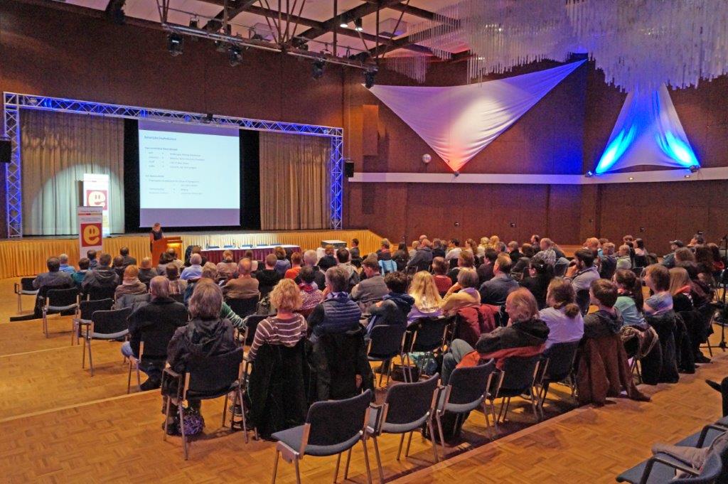 Blick in den Saal