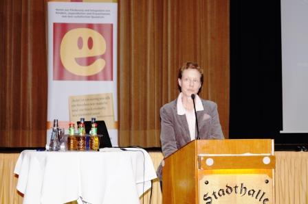 Dr. Christine Prei�?mann